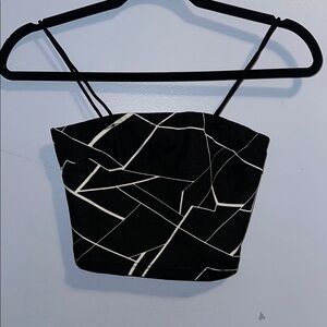 Chic Black and White Geometric Crop Top